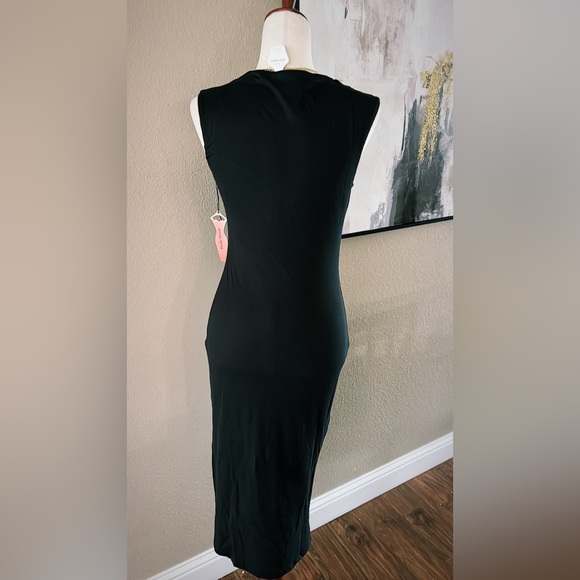 🆕Double layered midi dress with slit - Picture 7 of 7